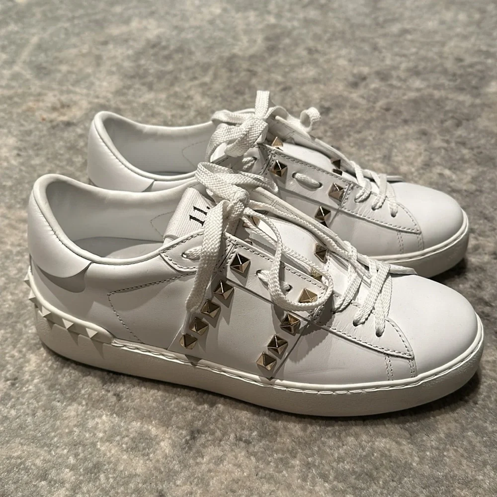 Valentino Garavani Rockstud Sneaker NWOT - Picture 7 of 16